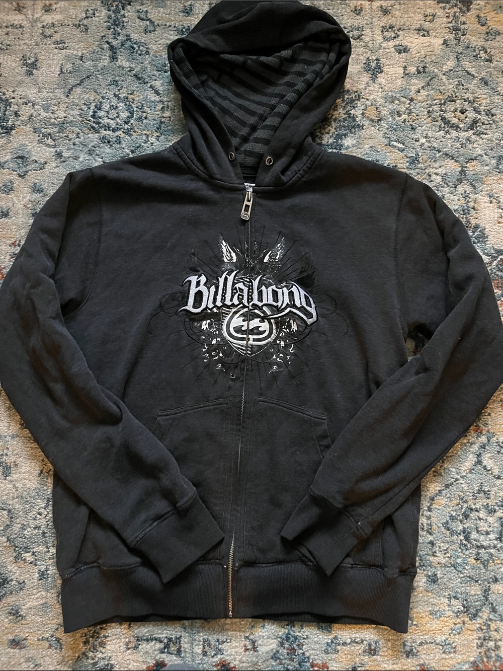 Billabong Black Men’s Zip-Up Hoodie with Graphic Logo